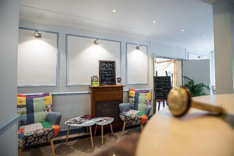 Chenal Hotel Beauvais Kültér fotó